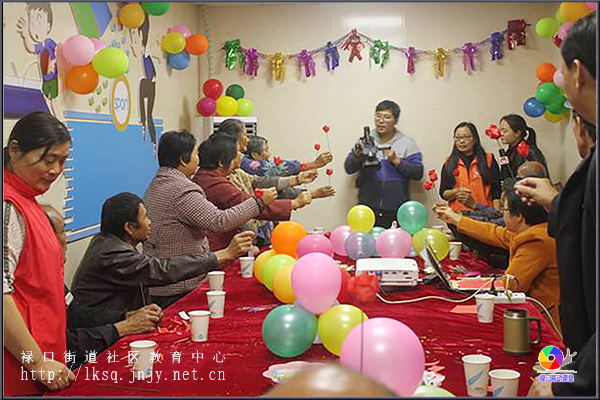 20181016黄桥社区举办“情暖黄桥·幸福重阳”主题活动04.jpg