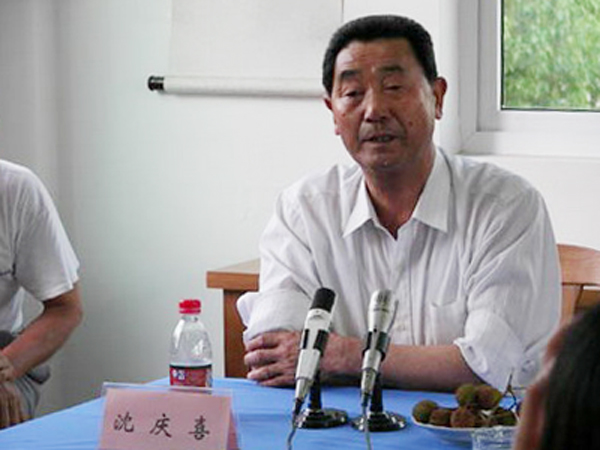 20071222社会主义新农村建设的典型——彭福01.jpg