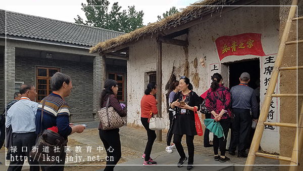 20180422禄口街道老年大学举办社会实践活动05.jpg