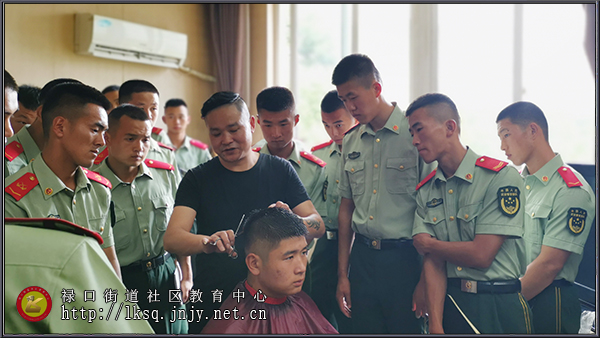 20190828禄口街道举办第三届军民共建活动03.jpg