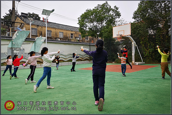 20191027禄口社区教育中心开展青少年校外素质教育活动02.jpg