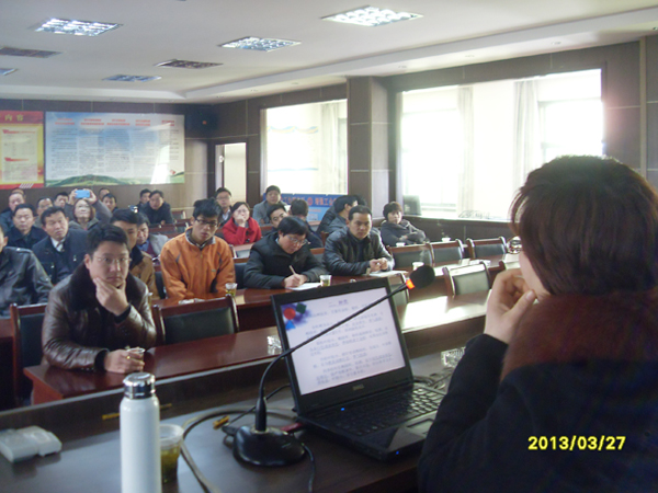 20130327禄口街道社区教育中心举办花卉苗木栽培与管理培训班04.jpg