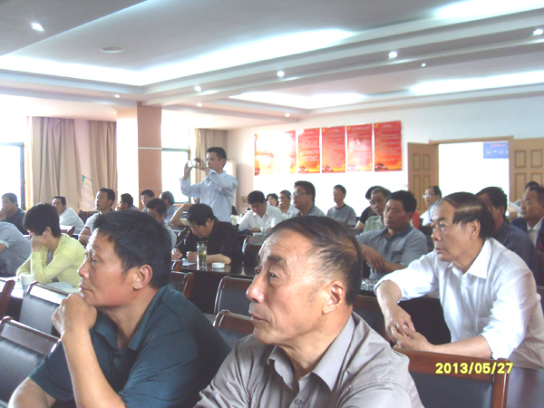 20130527市农科教讲师团专家再到禄口传经送宝03.jpg