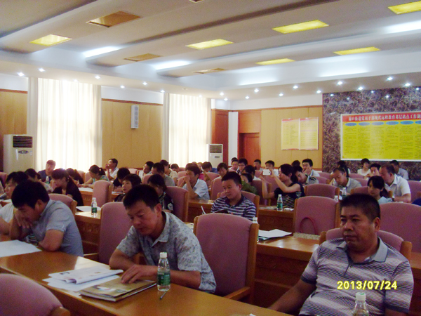 20130724禄口街道社区教育志愿者培训学校举行开班仪式02.jpg