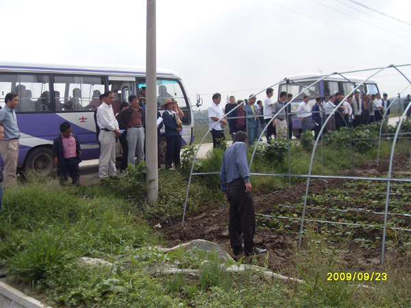 20090923为残疾人开展实用技术培训掠影03.jpg