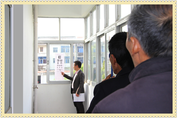 20140415禄口街道社区教育中心开展“世界卫生日”主题活动05.jpg