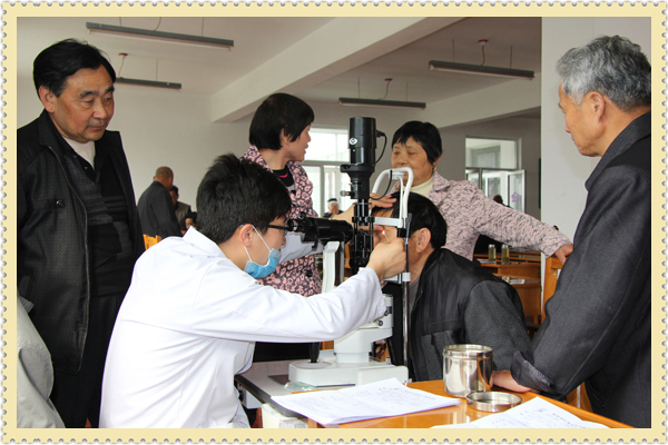 20140415禄口街道社区教育中心开展“世界卫生日”主题活动07.jpg