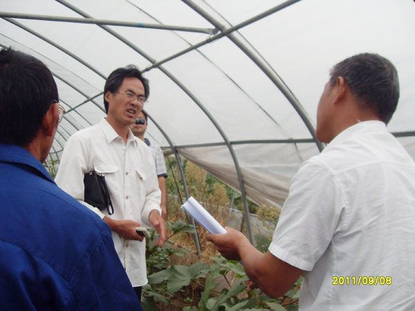 20100908禄口街道社区教育中心举办无公害蔬菜种植技术培训班05.jpg