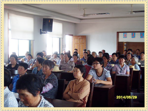 20140529禄口街道社区教育中心举办水稻直播农科教培训班02.jpg