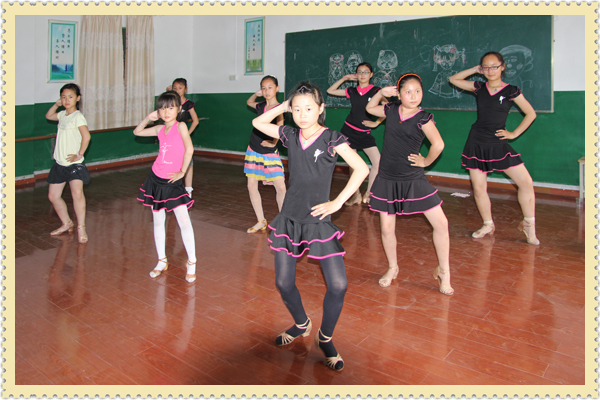 20140531铜山少儿拉丁舞培训班教学活动掠影07.jpg