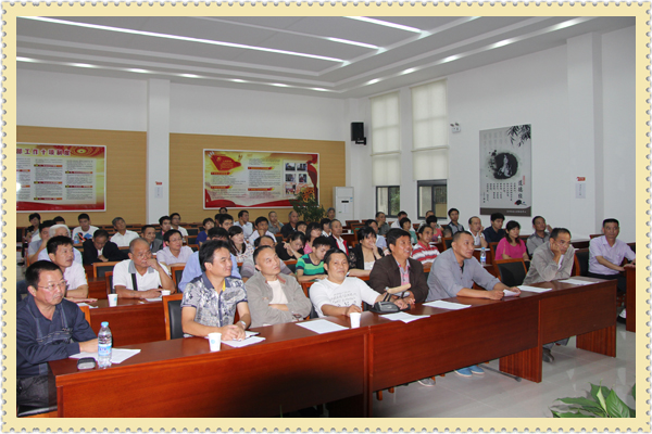 20140912禄口社区教育中心举办残疾人实用技术培训班03.jpg
