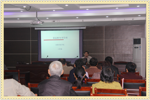 20141029禄口街道溧塘社区居民学校举办农科教培训班02.jpg