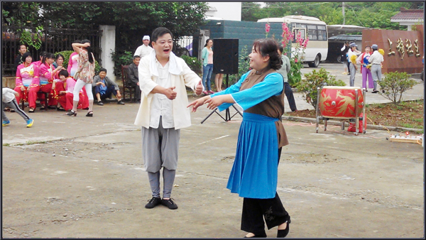 20150530禄口街道社区教育中心“送文艺到社区”活动纪实（上穆篇）15.jpg