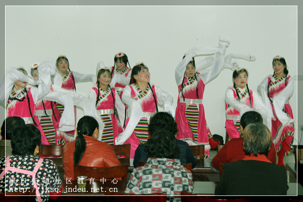 20151123禄口街道社区教育中心“送文艺到社区”活动纪实（小彭篇）03.jpg