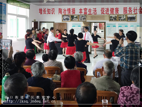 20160505禄口街道社区教育中心“送文艺到社区”活动纪实（彭福篇）05-3.jpg