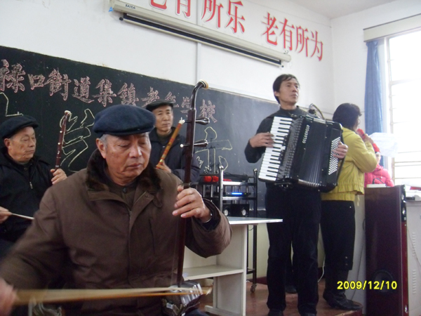 20091210才艺表演的舞台，展示自我的课堂——禄口集镇老年学校才艺展示活动集锦07.jpg