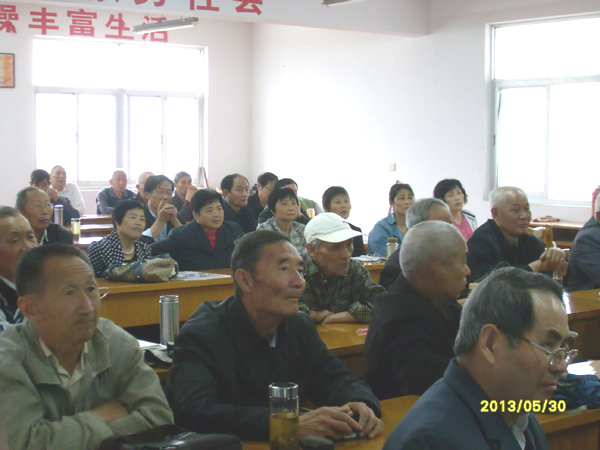 20130530铜山集镇老年学校举办防火防震知识讲座04.jpg