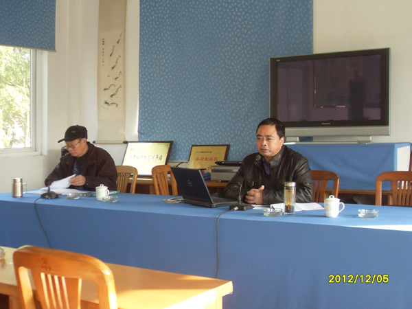 20121205彭福社区老年学校举办家庭隔代教育专题讲座02.jpg